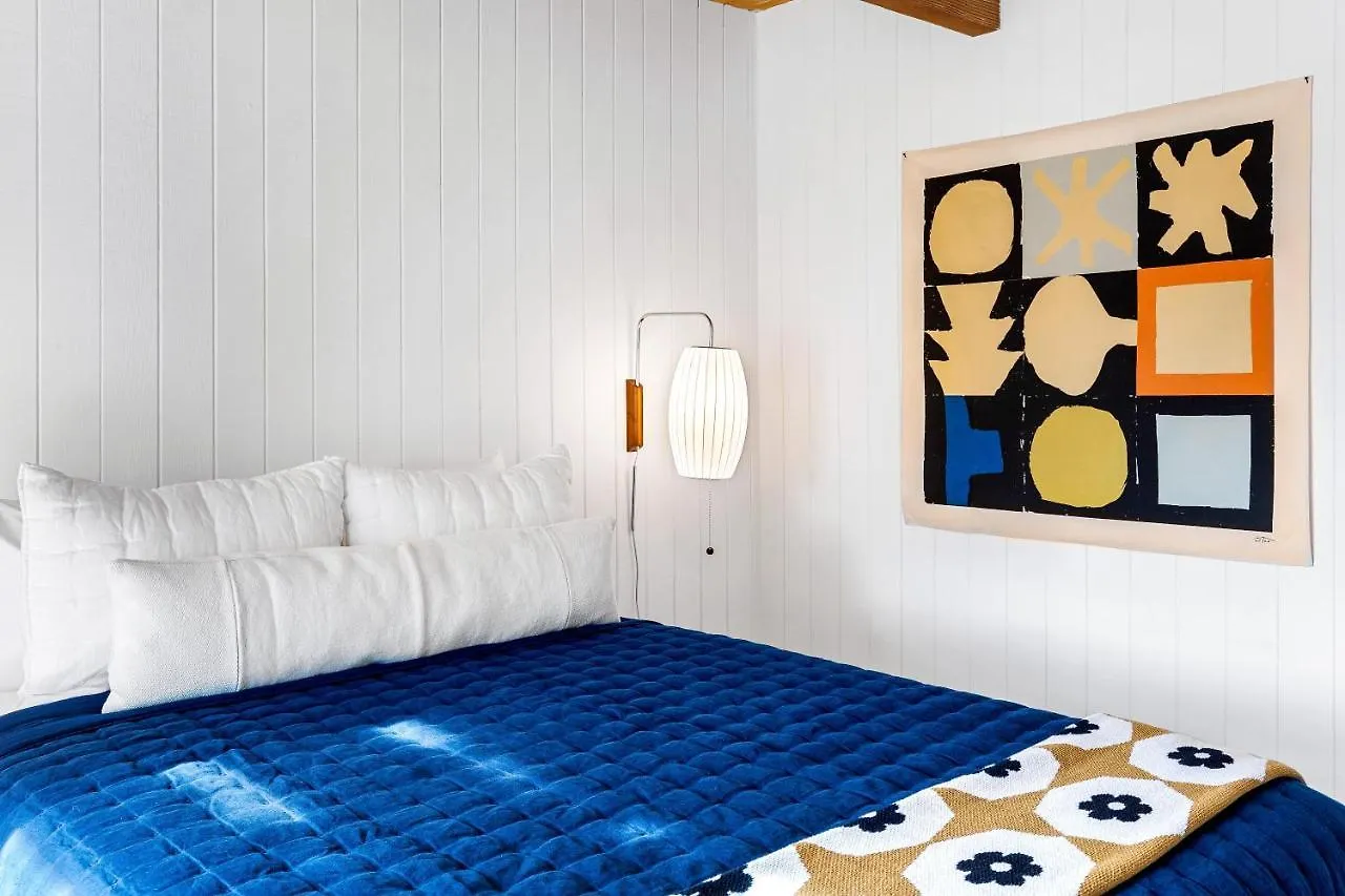 Mid Century Mood House By Acme House Company Villa Palm Springs